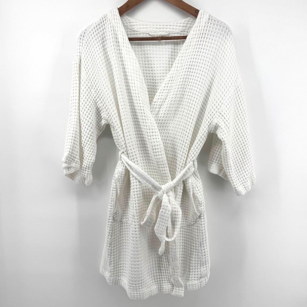 Soma Waffle Weave Robe Women S/M White Tie Waist Spa Loungewear Clean Girl Cozy